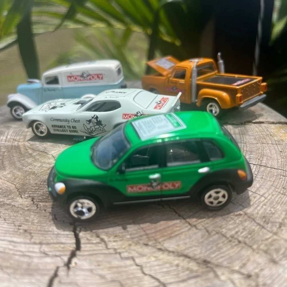 4 Johnny Lighting die cast  Monopoly themed cars-2002